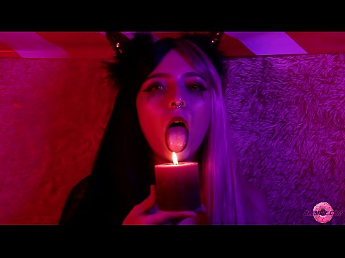 ❤️ Ástríðufullt blowjob frá Sexy Succubus með munnfyllingu ❤️❌ Klám hjá okkur is.novoporn-com.ru ❌❤